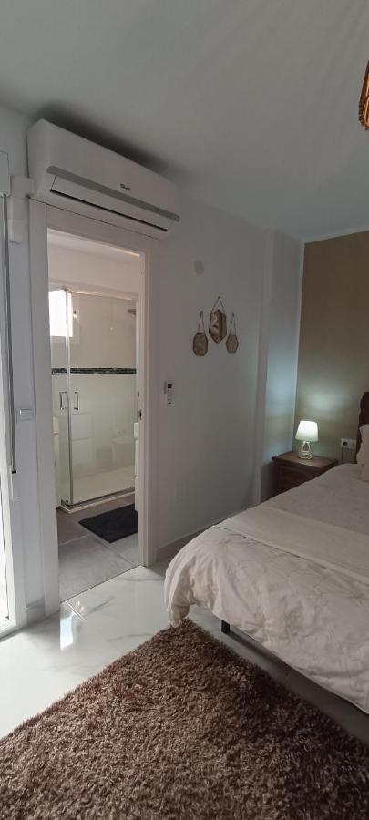 Pmt16 - Large City Apartment On The Beach Torrevieja Eksteriør billede