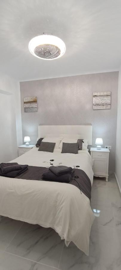 Pmt16 - Large City Apartment On The Beach Torrevieja Eksteriør billede