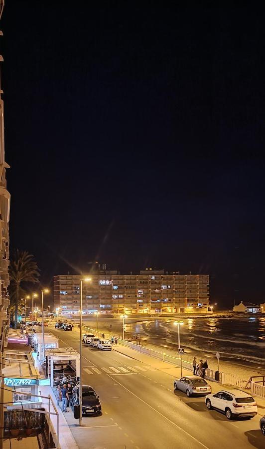 Pmt16 - Large City Apartment On The Beach Torrevieja Eksteriør billede