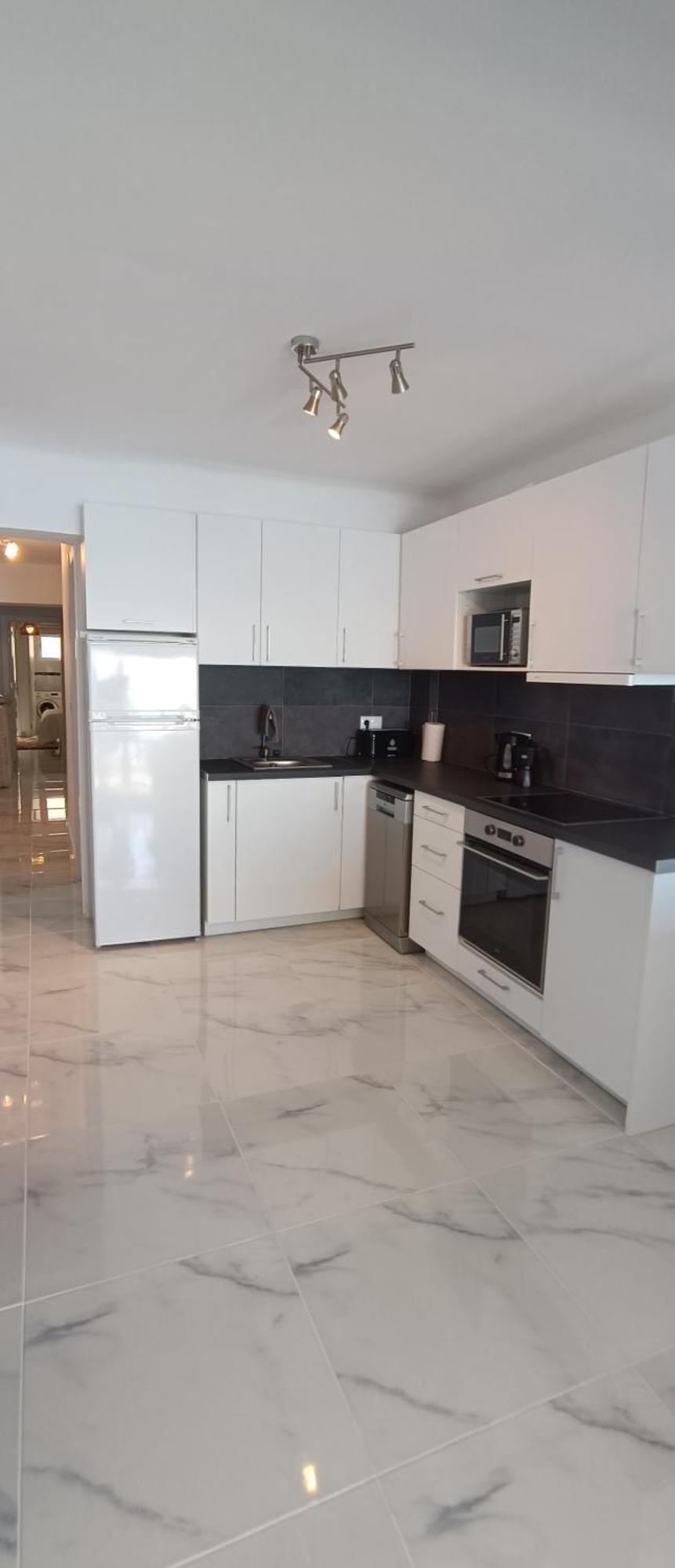 Pmt16 - Large City Apartment On The Beach Torrevieja Eksteriør billede