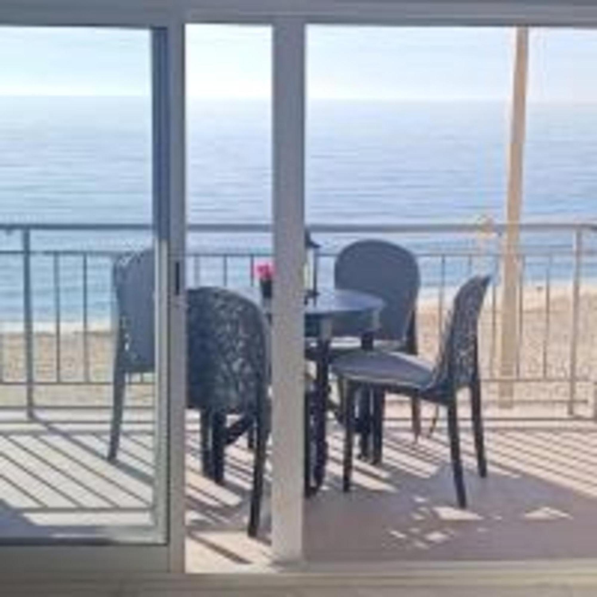 Pmt16 - Large City Apartment On The Beach Torrevieja Eksteriør billede